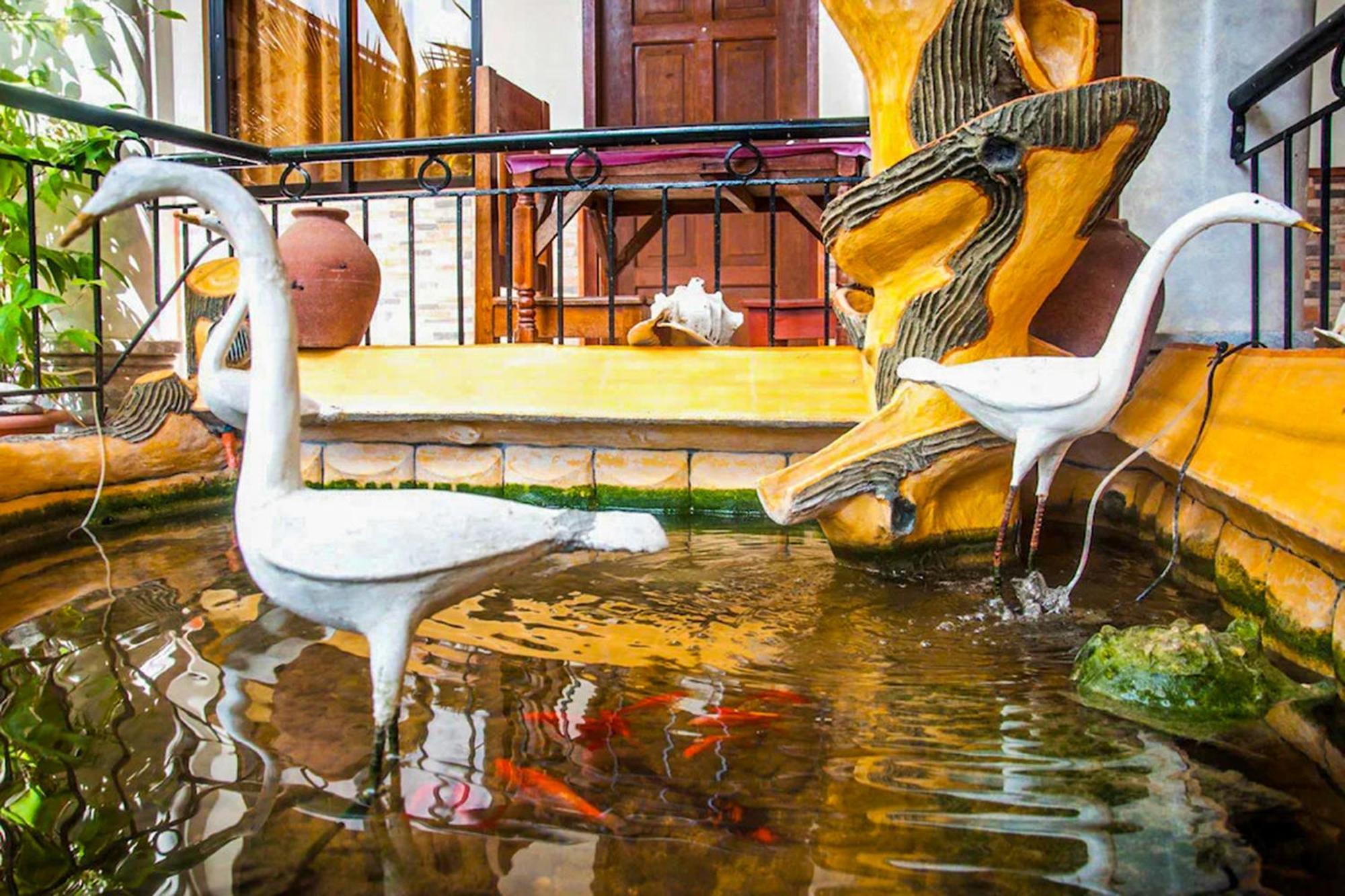 Mbg Travellers Inn Powered By Cocotel Puerto Princesa Luaran gambar